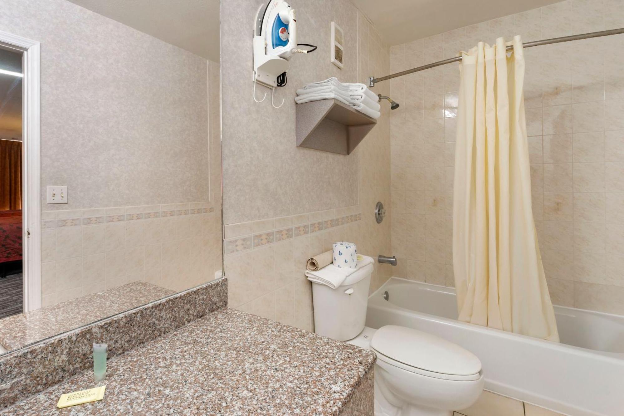 Rodeway Inn Clearwater-Largo Extérieur photo