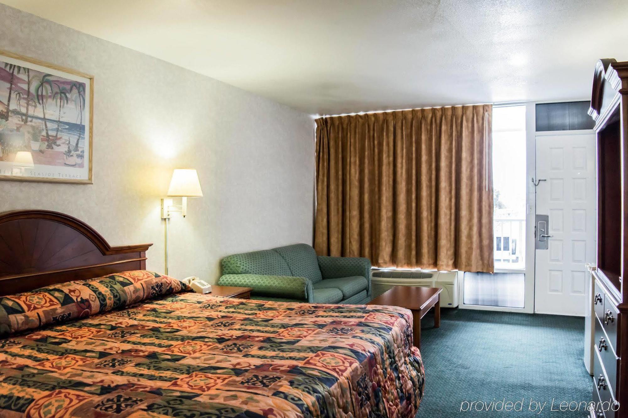Rodeway Inn Clearwater-Largo Extérieur photo